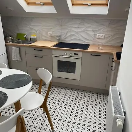 The Attic W Aircon And Parking Apartmán Bratislava